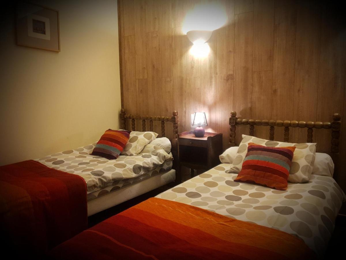 Mouli Del Riu Bed & Breakfast Saint-Pierre-dels-Forcats Exterior photo